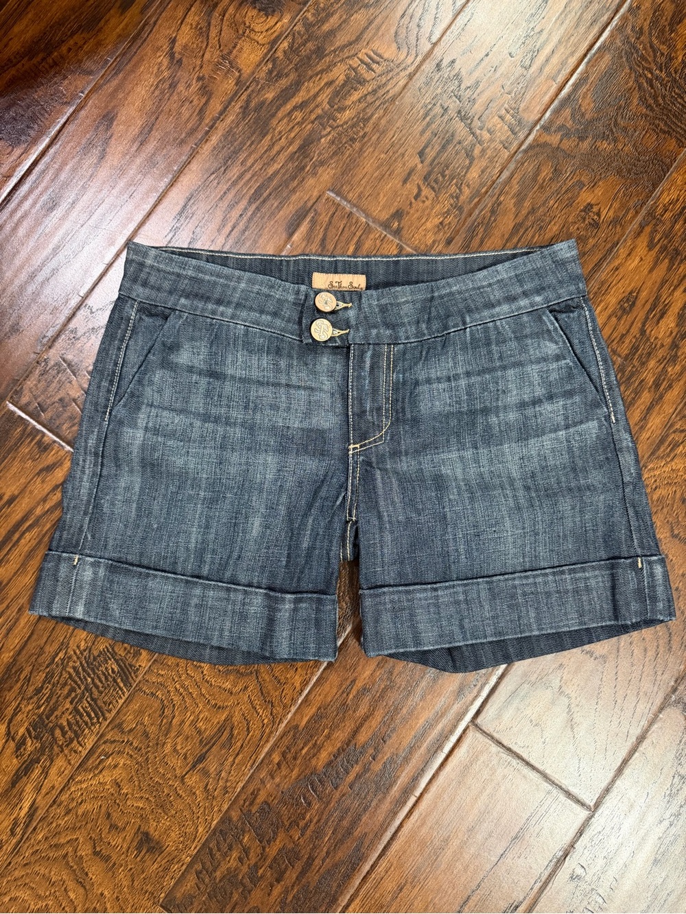 See Thru Soul Dark Indigo Rolled Hem Jean Shorts Double Button Size 30